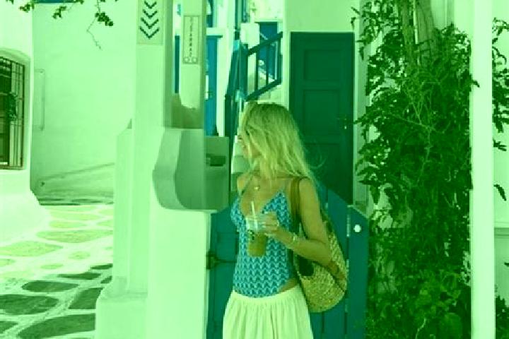 Ruby, 26 — Escort in Oitilon, Greece
