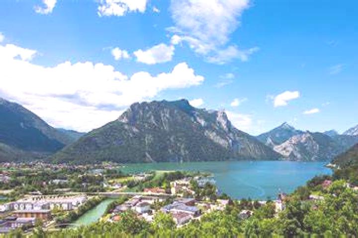 Ruby, 29 — Escort in Ebensee, Austria