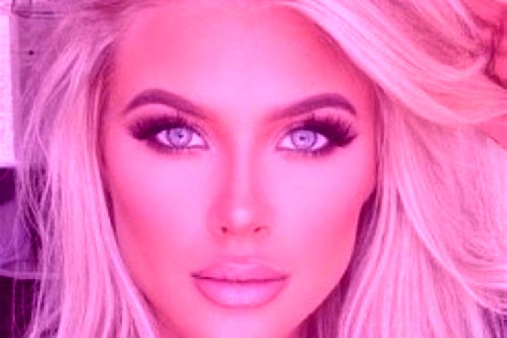 Sadie, 21, a red grey-eyed european companion based in Samnaun. Offering GFE, Domination, CIM, Dinner Date. Available for incall and outcall, day and evening...