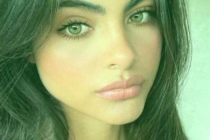 Sadie, 39, a blonde hazel-eyed caucasian companion based in Al Hajib. Offering Striptease, Fetish, Overnight. Available for incall and outcall, overnight boo...