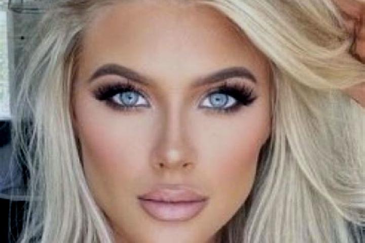 Sage, 22 — Escort in Nueva Londres, Paraguay