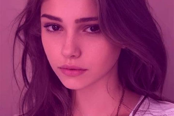 Scarlett, 36, a brunette dark-eyed caribbean companion based in Bongobo. Offering Dinner Date, Party Girl. Available for incall and outcall, overnight bookin...