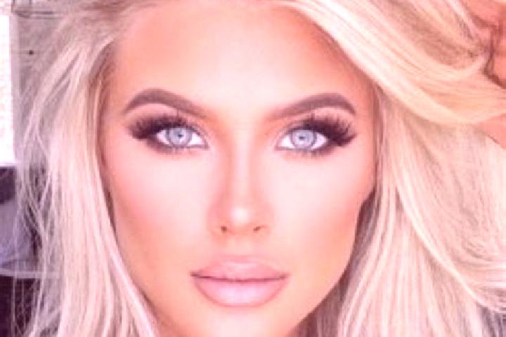 Scarlett, 38, a black grey-eyed caribbean companion based in Virnur. Offering OWO, Couples, 69. Available for incall and outcall, overnight bookings available.