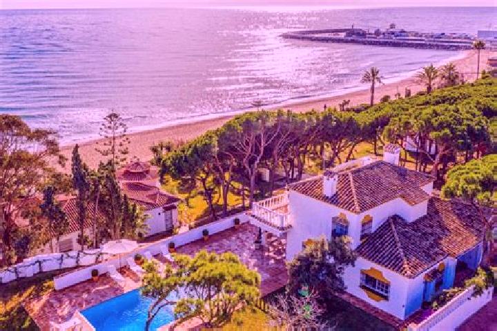Scarlett, 39 — Escort in Sainte-Luce, Martinique