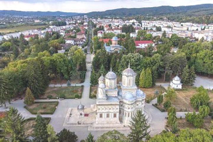 Sienna, 24 — Escort in Sukosarikrajan, Indonesia