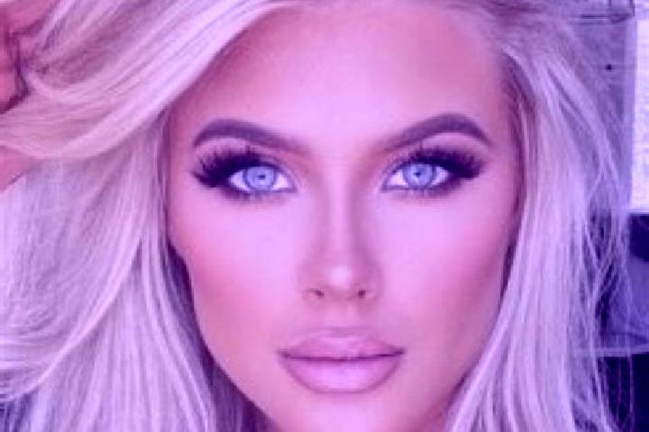 Sienna, 25, a red amber-eyed slavic companion based in Lovrec. Offering 69, A-Level, Couples, Travel Companion, Domination. Available for incall and outcall,...