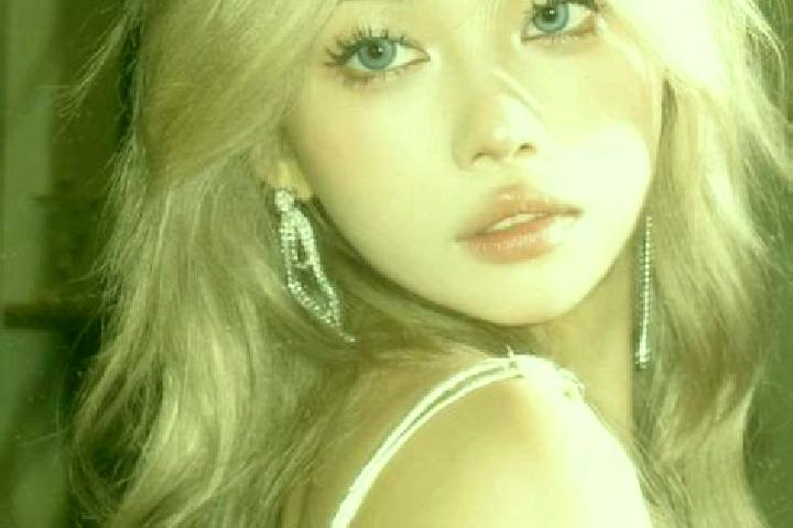 Sienna, 31, a chestnut blue-eyed caribbean companion based in Kammerstein. Offering Travel Companion, Girlfriend Experience, GFE. Available for incall and ou...