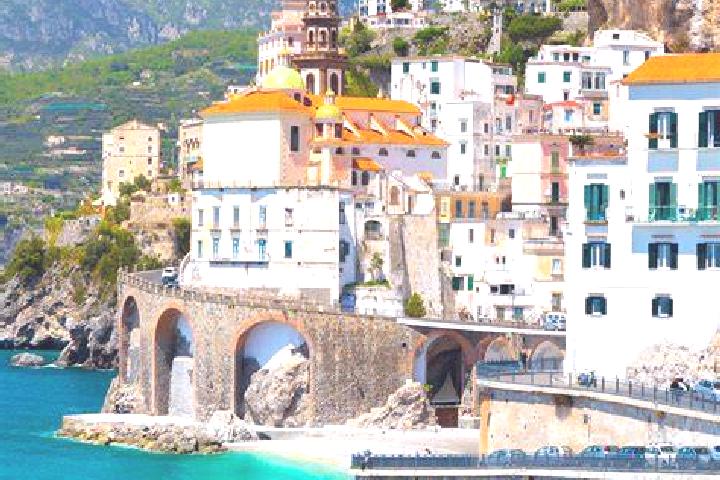 Sophia, 23 — Escort in Beneklitas, Turkey