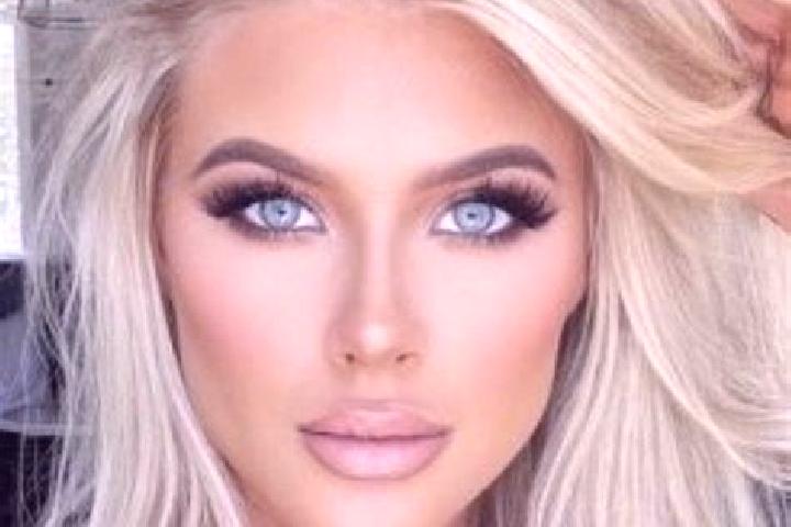 Sophia, 28, a blonde blue-eyed indian companion based in Vouani. Offering Girlfriend Experience, BDSM. Available for incall and outcall, overnight bookings a...