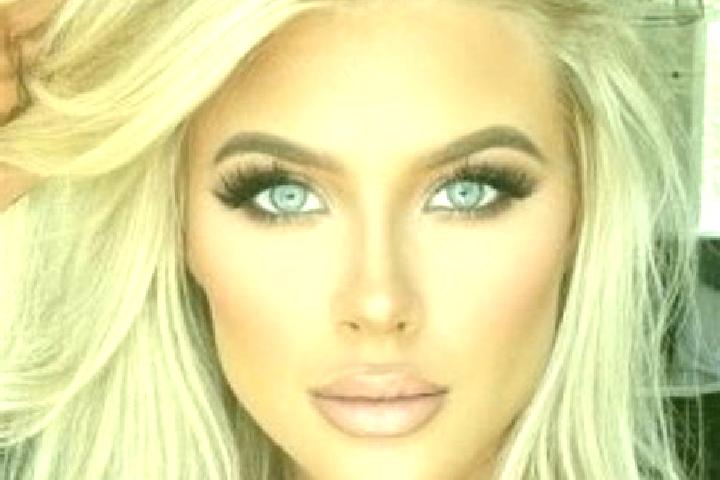 Sophia, 34, a brunette amber-eyed caribbean companion based in Engabrunn. Offering Erotic Massage, Prostate Massage, Tantra. Available for incall and outcall...