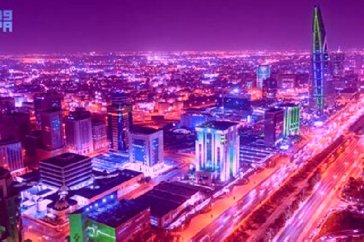 Sophia, 39, a red green-eyed asian companion based in Arnold. Offering Tantra, OWO, Couples. Available for incall and outcall, overnight bookings available.