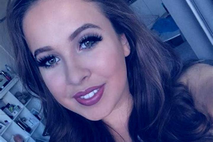 Stella, 20, a brunette brown-eyed caucasian companion based in Tardets. Offering Fetish, CIM, GFE, A-Level. Available for incall and outcall, day and evening...