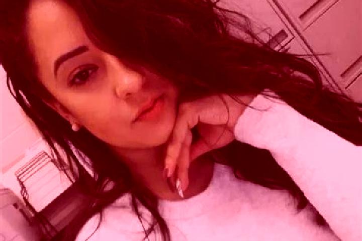 Stella, 32, a black grey-eyed indian companion based in Odobesti. Offering Roleplay, Dinner Date, BDSM, Erotic Massage. Available for incall and outcall, day...