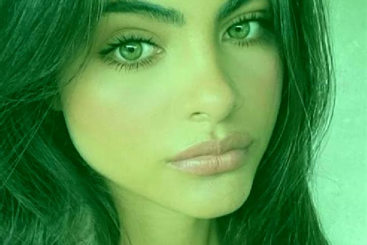 Violet, 28, a chestnut amber-eyed caucasian companion based in Bowen. Offering Tantra, GFE. Available for incall and outcall, overnight bookings available.
