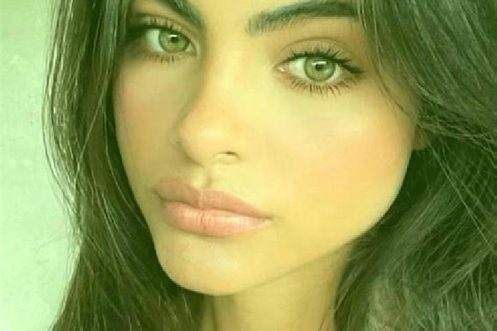 Violet, 37, a dark blonde dark-eyed european companion based in Breza. Offering Dinner Date, OWO, Striptease, Tantra. Available for incall and outcall, day a...