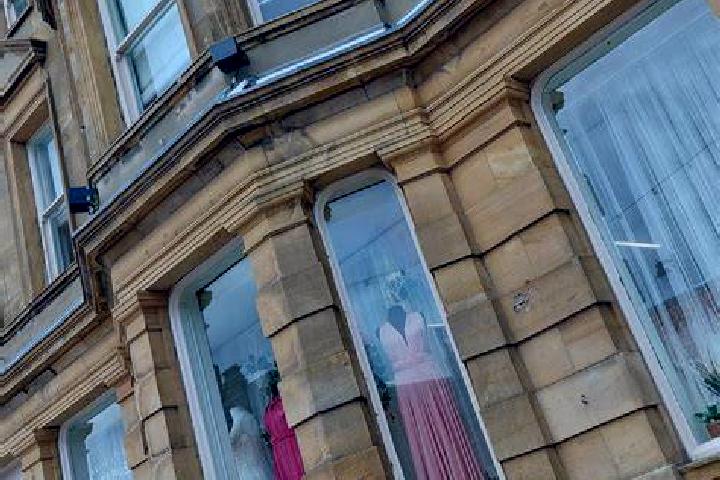 Willow, 25, a auburn grey-eyed caribbean companion based in Bituima. Offering CIM, Couples, Striptease, 69, Duos. Available for incall and outcall, day and e...