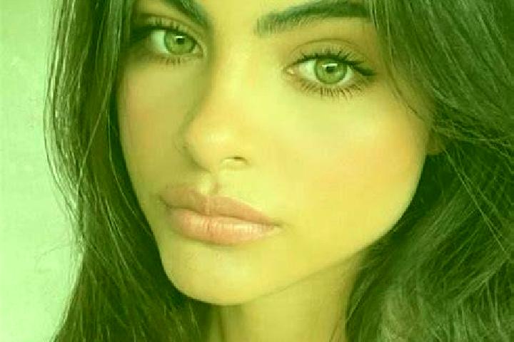 Willow, 27 — Escort in Komenda, Slovenia