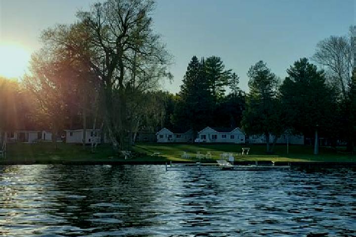 Willow, 34, a platinum blonde grey-eyed ebony companion based in Honorata. Offering Prostate Massage, Overnight, Striptease. Available for incall and outcall...