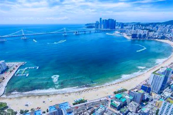 Zoey, 23 — Escort in Zangi, Iran