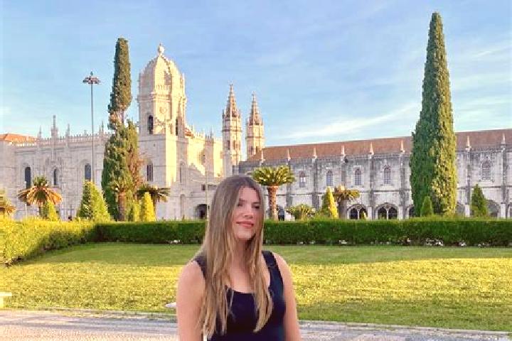 Zoey, 37 — Escort in Preah Sdach, Cambodia